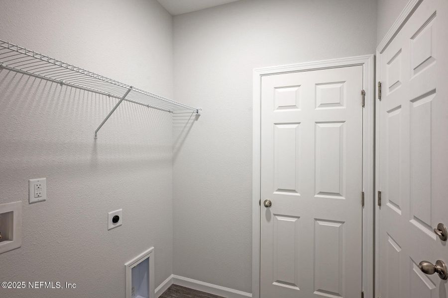 Spacious, unfurnished interior of a new home in , Jacksonville (Image 22). Spacious, unfurnished interior of a new home in , Jacksonville (Image 22).