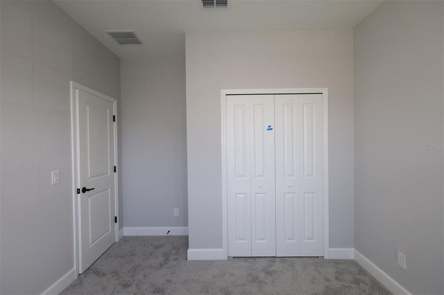 Spacious, unfurnished interior of a new home in Eden at Crossprairie, St. Cloud (Image 16).