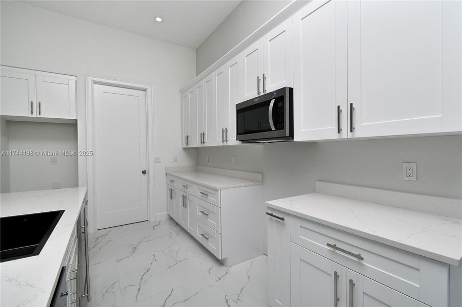 Furnished interior view inside a new home in , Fort Myers (Image 4).