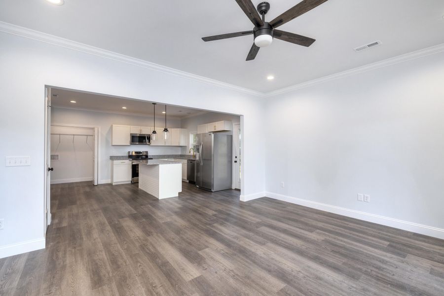 Spacious, unfurnished interior of a new home in , Manning (Image 16).