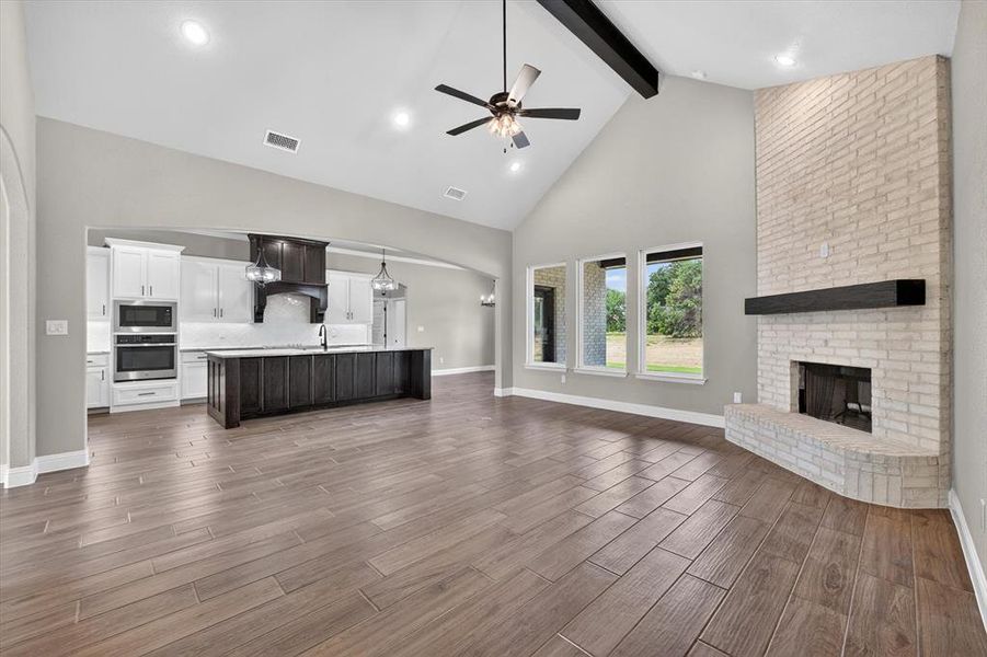 Spacious, unfurnished interior of a new home in , Azle (Image 18). Spacious, unfurnished interior of a new home in , Azle (Image 18).