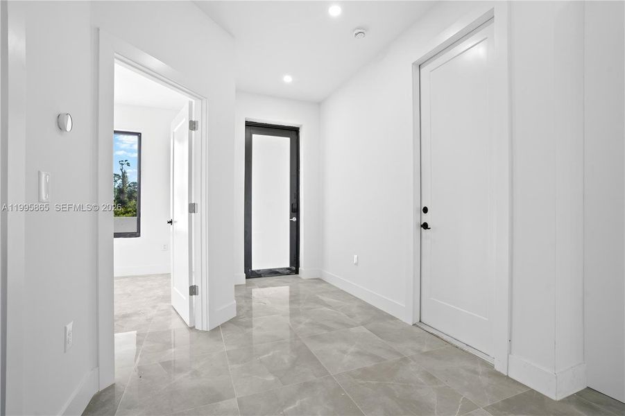 Spacious, unfurnished interior of a new home in , Lehigh Acres (Image 22). Spacious, unfurnished interior of a new home in , Lehigh Acres (Image 22).