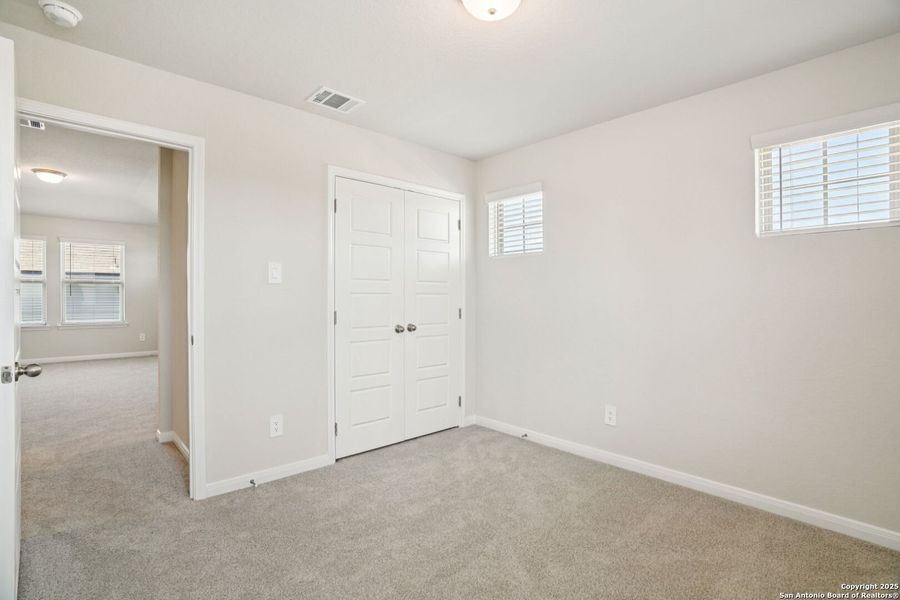 Spacious, unfurnished interior of a new home in Royal Crest, San Antonio (Image 31). Spacious, unfurnished interior of a new home in Royal Crest, San Antonio (Image 31).