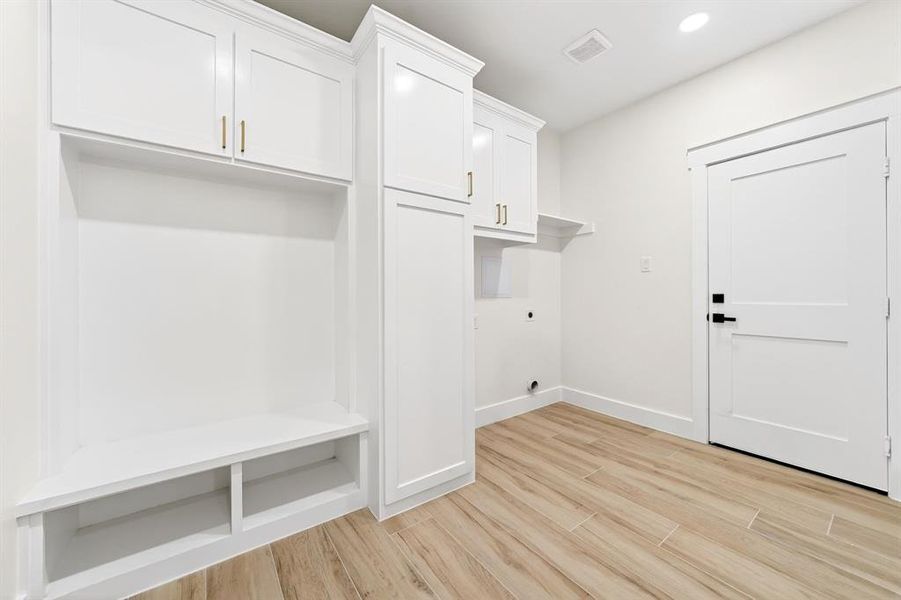 Mudroom Mudroom