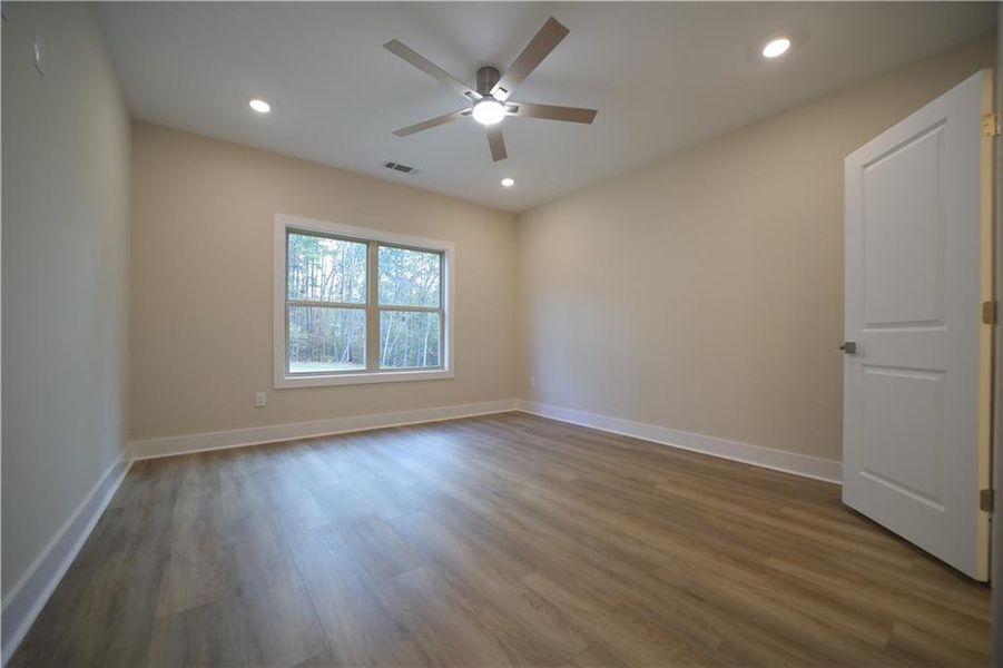 Spacious, unfurnished interior of a new home in , Covington (Image 25).