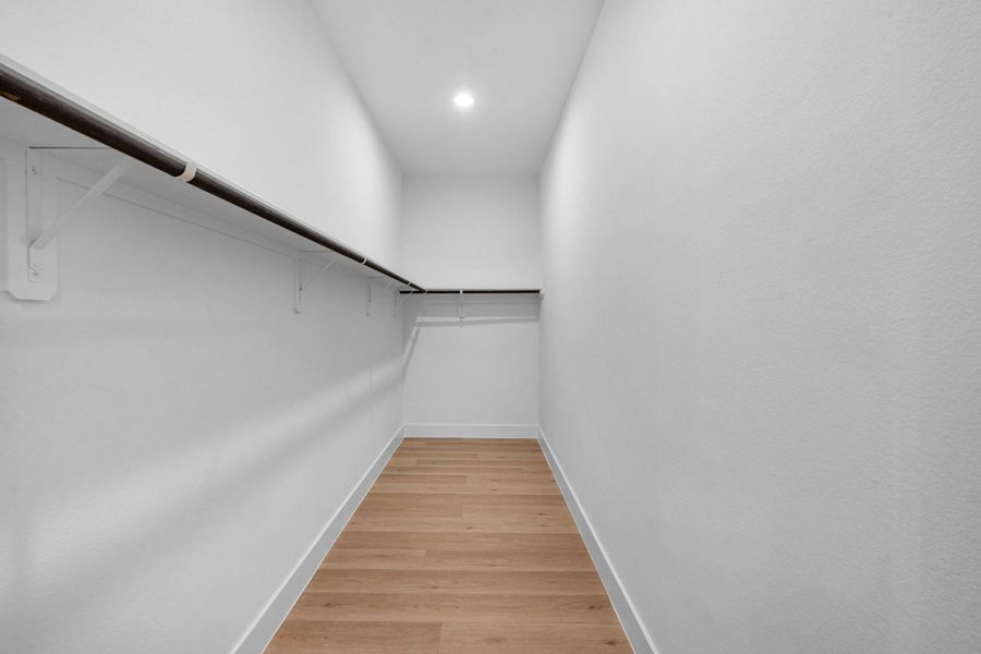 walk in closet