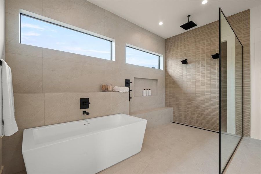 Furnished interior view inside a new home in , Dallas (Image 14).