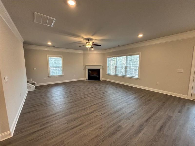 Spacious, unfurnished interior of a new home in Tuscany Hills, Douglasville (Image 17).