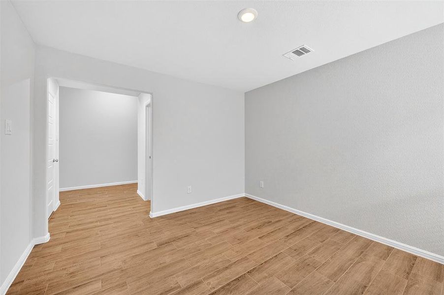 Spacious, unfurnished interior of a new home in Forest Park, Princeton (Image 32). Spacious, unfurnished interior of a new home in Forest Park, Princeton (Image 32).