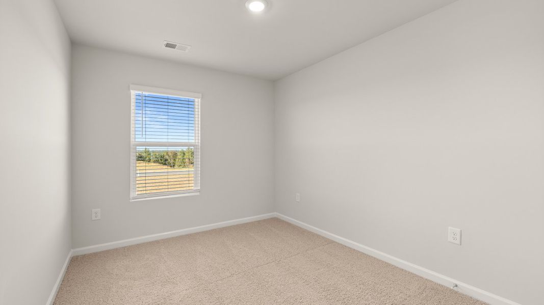 Spacious, unfurnished interior of a new home in Weatherstone, Grovetown (Image 23).