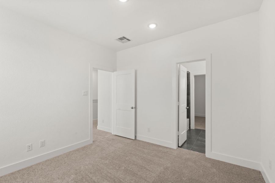 Spacious, unfurnished interior of a new home in Park Hill, Stafford (Image 30). Spacious, unfurnished interior of a new home in Park Hill, Stafford (Image 30).