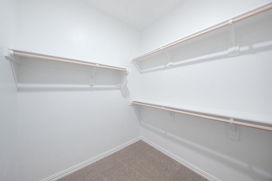 Spacious, unfurnished interior of a new home in Whitewing Trails, Princeton (Image 21).