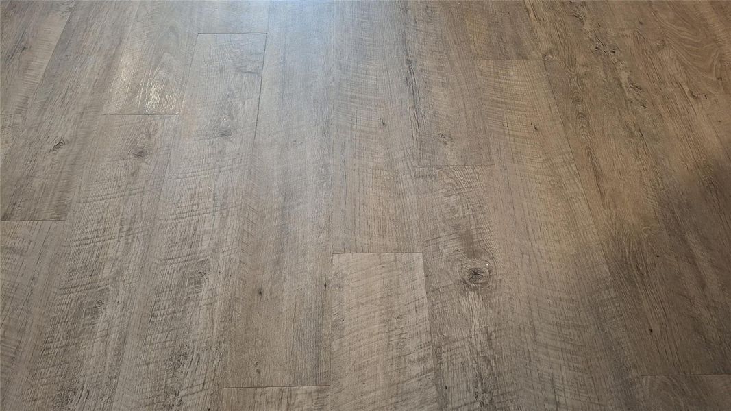 Here's a closer look at the flooring. Here's a closer look at the flooring.