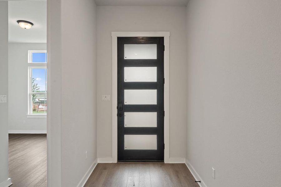 Spacious, unfurnished interior of a new home in Lagos Reserve, Manor (Image 16).