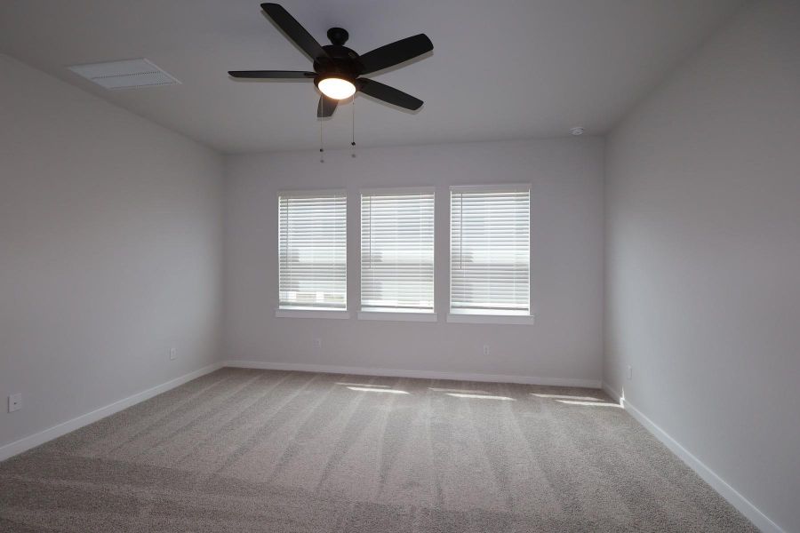 Spacious, unfurnished interior of a new home in Park Central, Georgetown (Image 12).