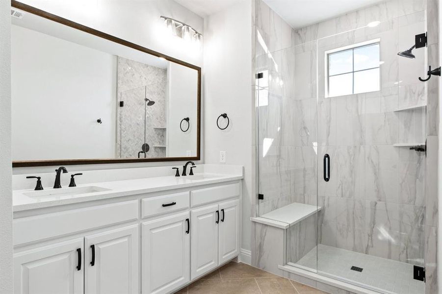 020-1204Armstrong-TheColony-TX-75056-PrimaryBathroom.jpg-SMALL