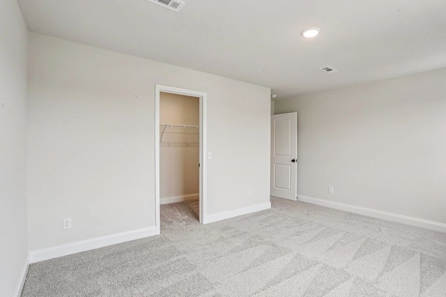 Spacious, unfurnished interior of a new home in Willow Landing, Mount Juliet (Image 35). Spacious, unfurnished interior of a new home in Willow Landing, Mount Juliet (Image 35).