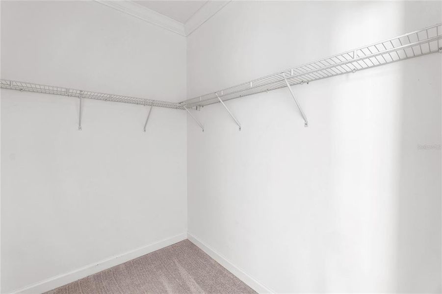 Spacious, unfurnished interior of a new home in , Bradenton (Image 21).