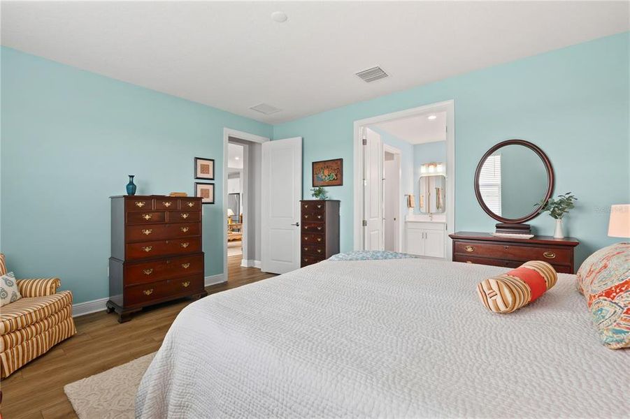 Furnished interior view inside a new home in , Nokomis (Image 34).