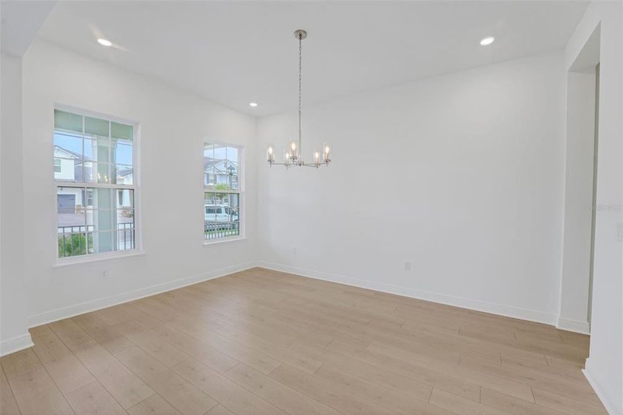 Spacious, unfurnished interior of a new home in Palms at Windermere, Windermere (Image 47).
