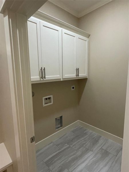 Spacious, unfurnished interior of a new home in , Beaumont (Image 24).