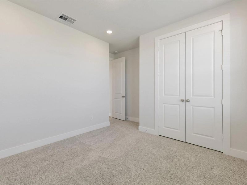 Spacious, unfurnished interior of a new home in Lago Mar, Texas City (Image 29). Spacious, unfurnished interior of a new home in Lago Mar, Texas City (Image 29).
