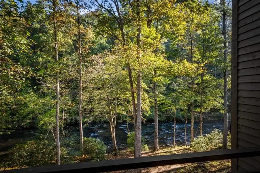 Natural landscape and outdoor views near in Ellijay (Image 7). Natural landscape and outdoor views near in Ellijay (Image 7).