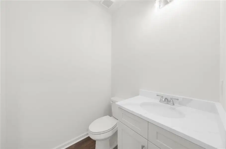 Image 48 of a home in .