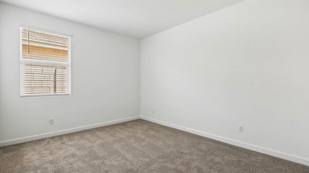 Spacious, unfurnished interior of a new home in Magma Ranch Vistas, Florence (Image 24).