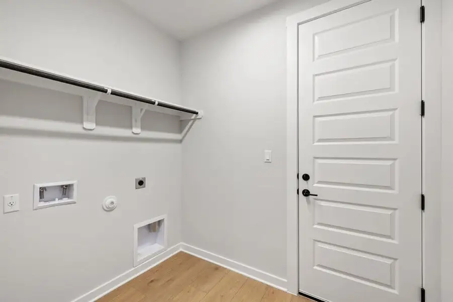 Spacious, unfurnished interior of a new home in Lariat, Liberty Hill (Image 29). Spacious, unfurnished interior of a new home in Lariat, Liberty Hill (Image 29).