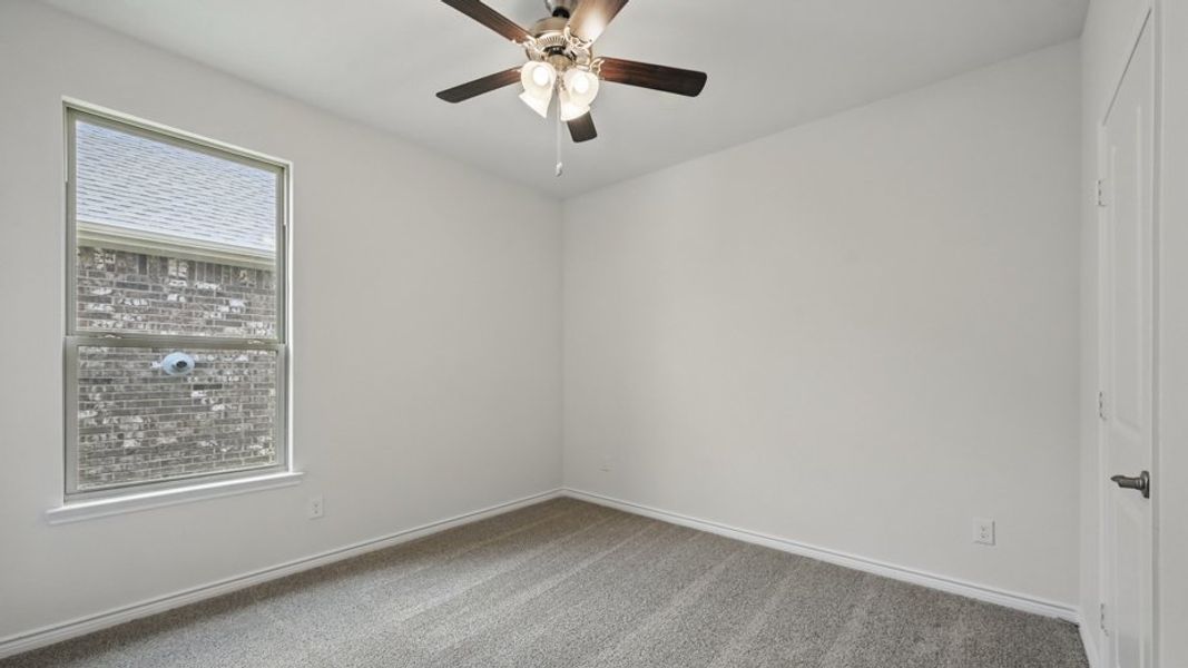 Spacious, unfurnished interior of a new home in Lakewood Trails, Forney (Image 23).