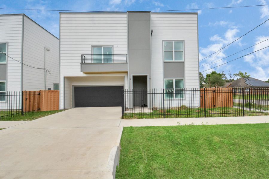 Welcome to 3311 Shelby Circle Welcome to 3311 Shelby Circle