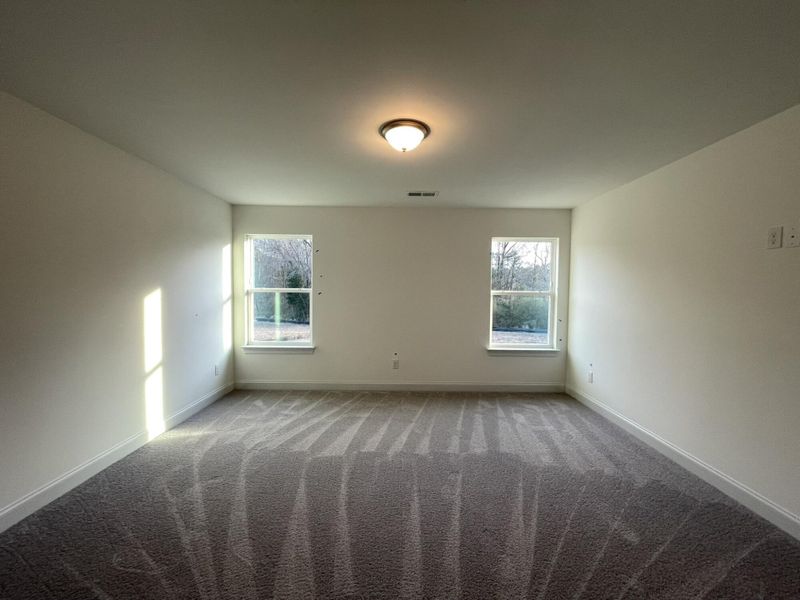 Spacious, unfurnished interior of a new home in Hillcrest Grove, Wendell (Image 22).