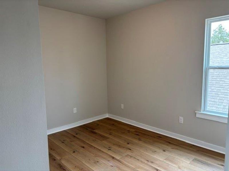 Spacious, unfurnished interior of a new home in Two Step Farm, Montgomery (Image 23).