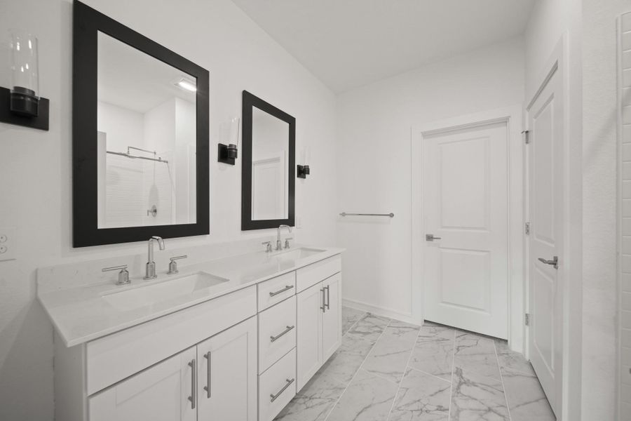 Relaxing primary bath (*Photo not of actual home and used for illustration purposes only.)