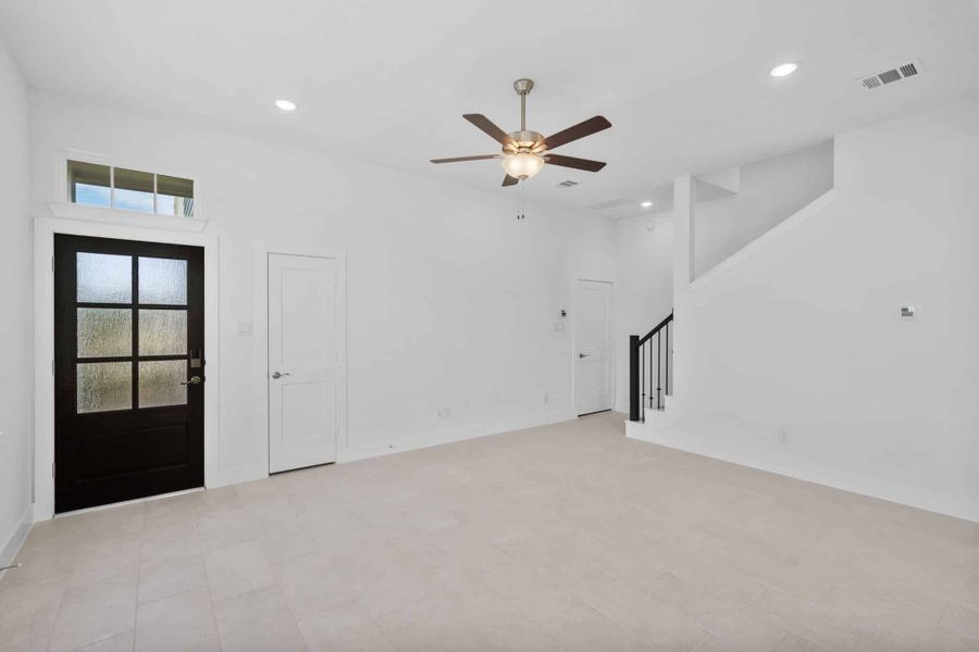 Spacious, unfurnished interior of a new home in Bridgeland, Cypress (Image 30).