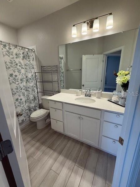 Furnished interior view inside a new home in , Winter Garden (Image 56).