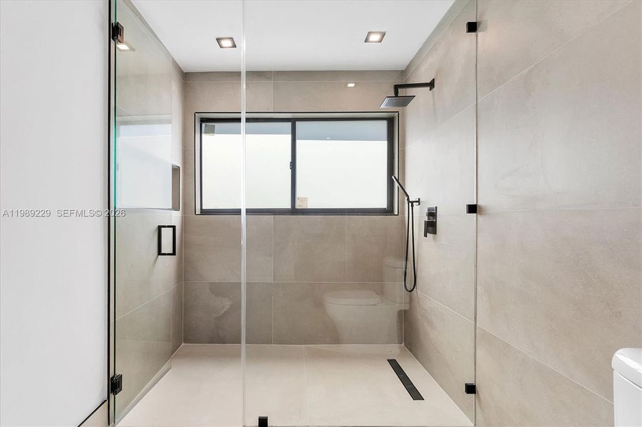 Furnished interior view inside a new home in , Hollywood (Image 44).