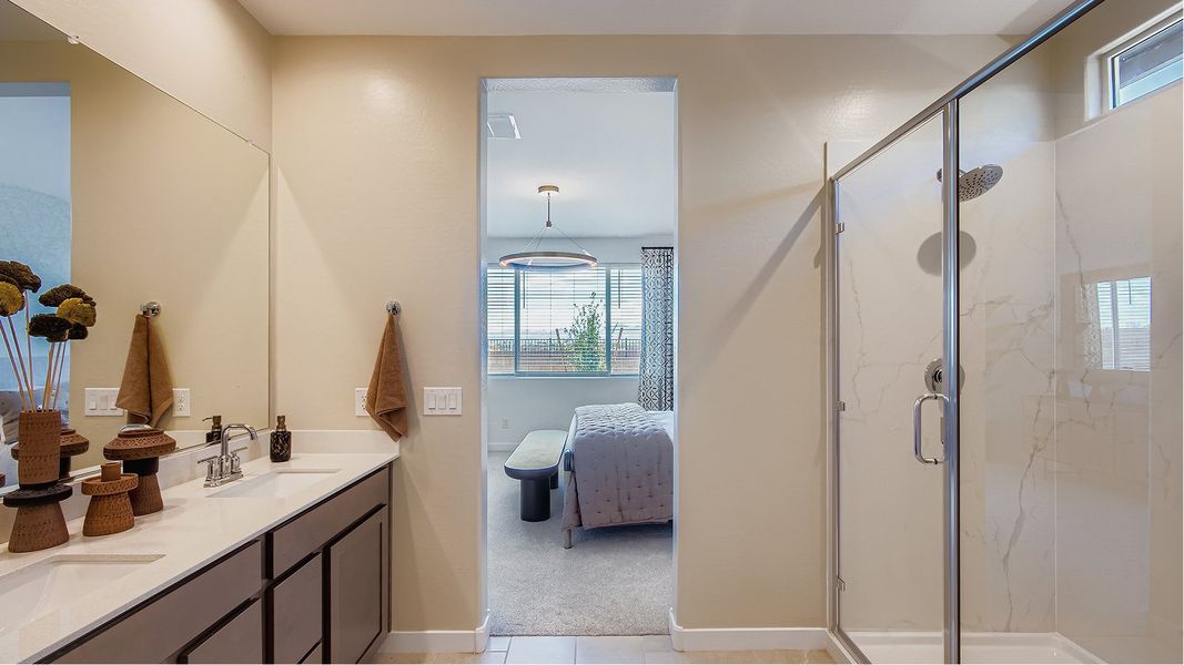 4022 Sage Owners Bath 2of2 F1 Base3