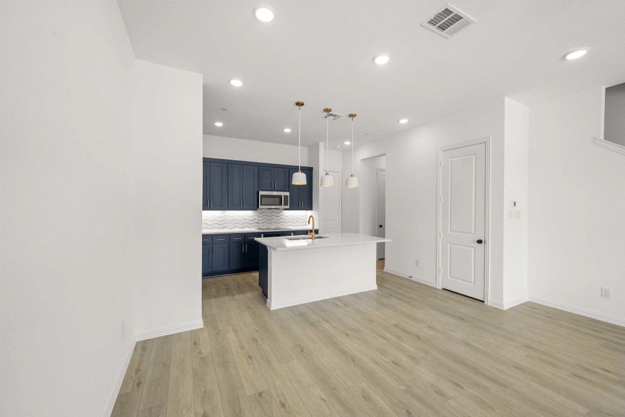 Open Kitchen-Dining Room Open Kitchen-Dining Room