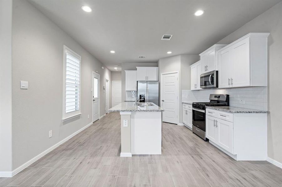 Image 31 of a home in .