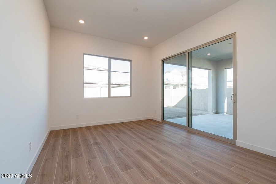 Tri Pointe Waterston Central 415 - Dinin