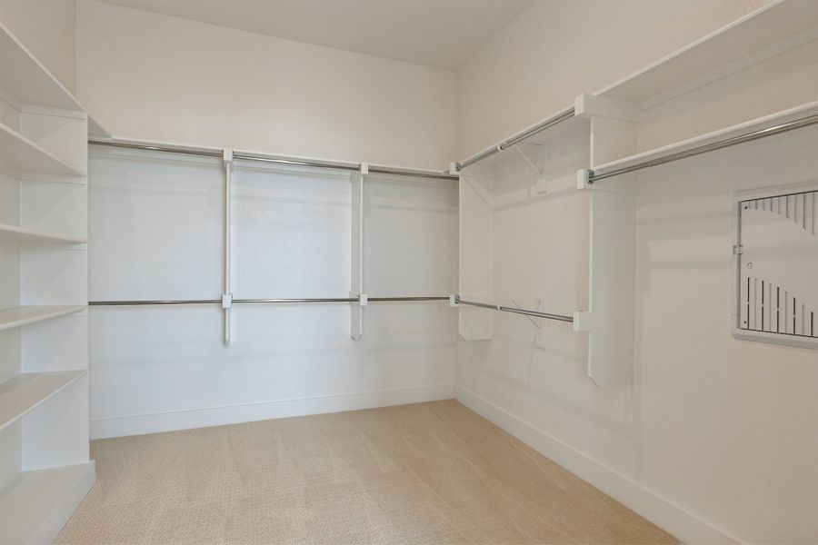 Spacious, unfurnished interior of a new home in Hilltop Ranch, Leander (Image 26). Spacious, unfurnished interior of a new home in Hilltop Ranch, Leander (Image 26).