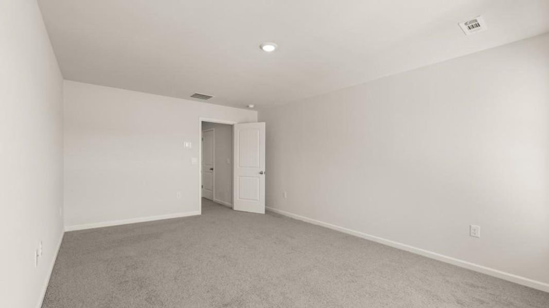Spacious, unfurnished interior of a new home in Rolling Meadows, Jasper (Image 21).
