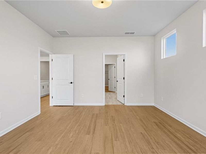 Spacious, unfurnished interior of a new home in Kelly Preserve, Loganville (Image 18).