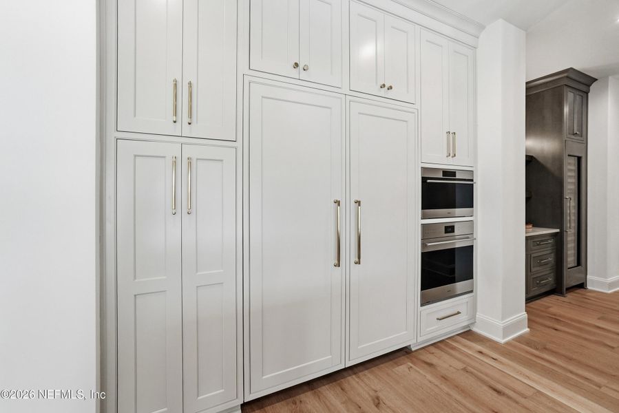 Image 83 of a home in .