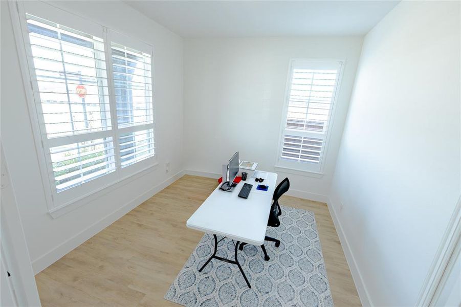 Furnished interior view inside a new home in , Aubrey (Image 13).