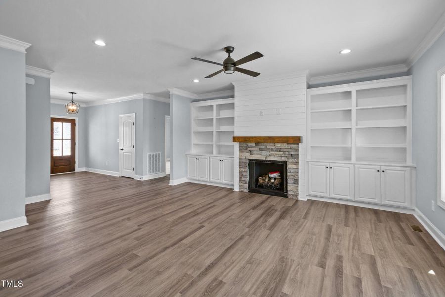 12-web-or-mls-_S0A1115