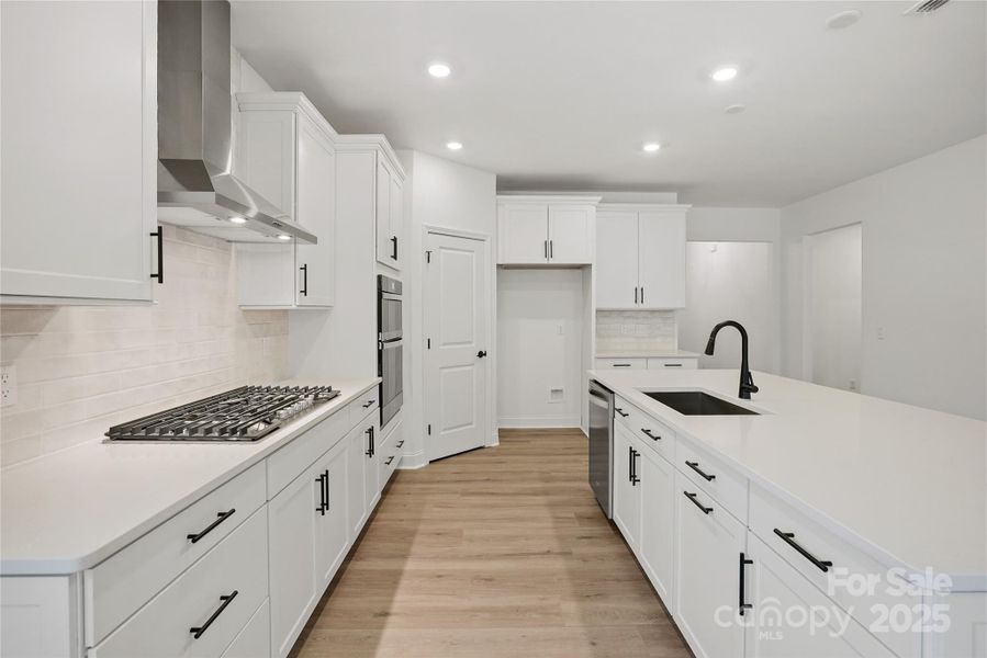 Furnished interior view inside a new home in Forest Creek, Waxhaw (Image 8).