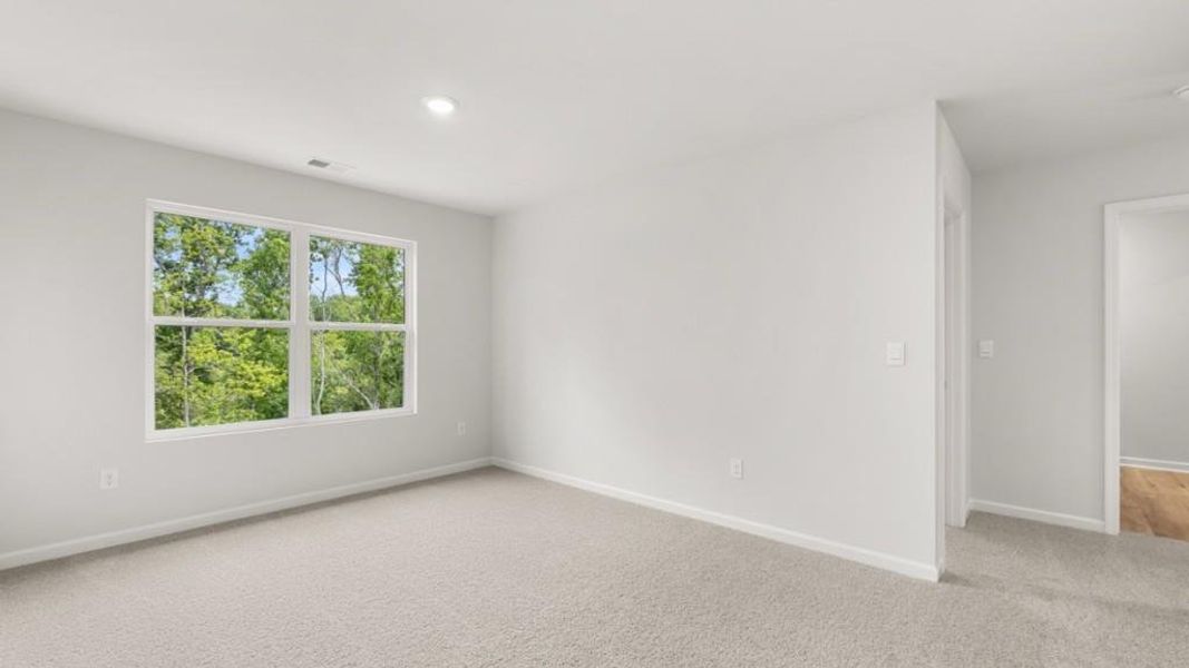 Spacious, unfurnished interior of a new home in Liberty Crossing, Braselton (Image 33).
